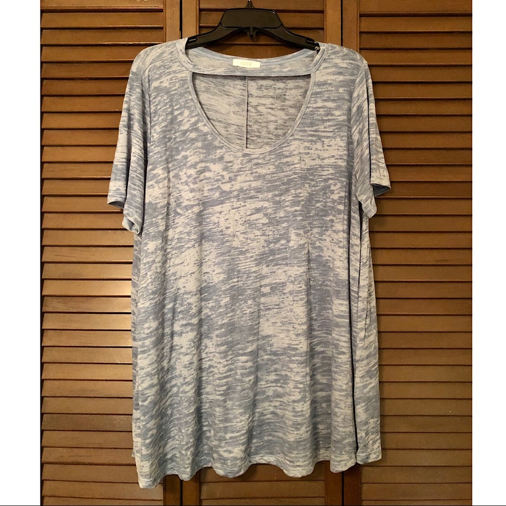 NWOT ODDY Blue Marled Tee